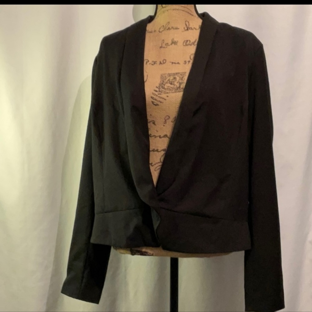 Gap black blazer NWT